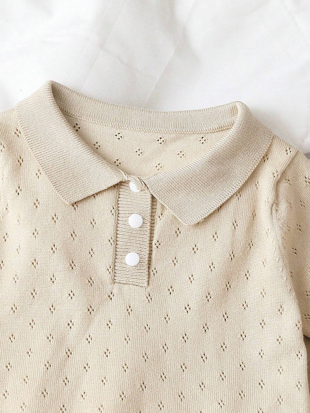 SHEIN Baby Camiseta Polo de Tricô Pointelle Bege para Bebês